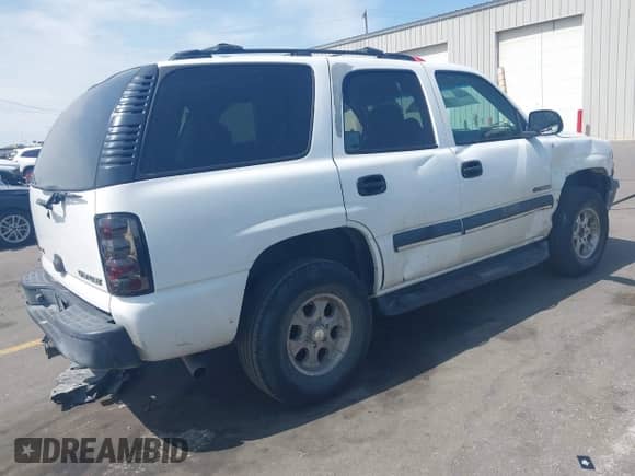 2003 Chevrolet Tahoe LT z VIN 1GNEK13Z33R140874, wystawiony jako IAAI lot #42310471 z przebiegiem 243 941 mil mil oraz . Historia ofert i sprzedaży dostępna na DreamBid. Obrazek 4.