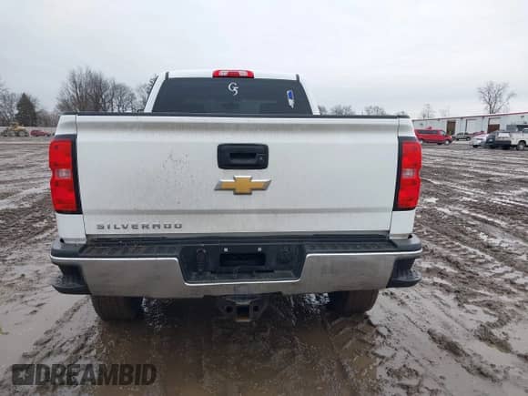 2017 Chevrolet Silverado 2500HD Work Truck z VIN 1GC1KUEG5HF222795, wystawiony jako IAAI lot #41717477 z przebiegiem 223 784 mil mil oraz . Historia ofert i sprzedaży dostępna na DreamBid. Obrazek 17.