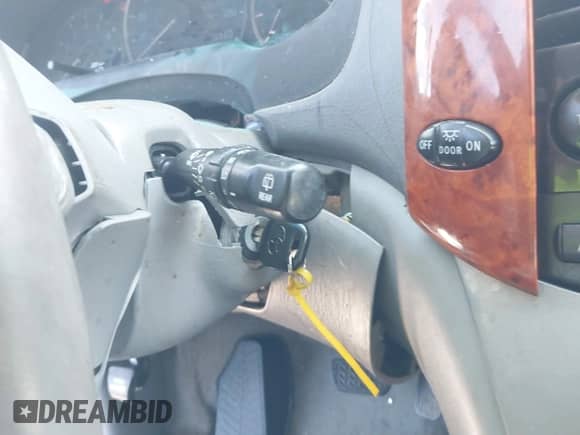 2010 Toyota Sienna XLE с VIN 5TDYK4CC9AS290540, выставлен на аукционе IAAI как лот 39736804 с пробегом 244 416 миль миль и . История ставок и продаж доступна на DreamBid. Изображение 11.