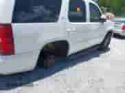 2007 Chevrolet Tahoe LTZ with VIN 1GNFC13J07J153453, listed as a IAAI auction lot 42691432 with Not provided miles and . Bid and sale history available at DreamBid. Image 16.