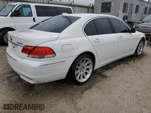 2006 BMW 7 Series 750i with VIN WBAHL835X6DT01146, listed as a Copart auction lot 58617325 with 99,178 mi miles and Clean title. Bid and sale history available at DreamBid. Image 3.