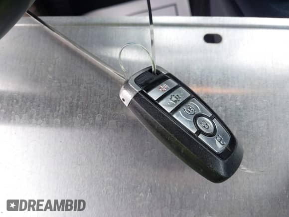 2021 Ford Mustang EcoBoost с VIN 1FATP8UH5M5105624, выставлен на аукционе IAAI как лот 42208858 с пробегом 83 971 миль миль и . История ставок и продаж доступна на DreamBid. Изображение 11.