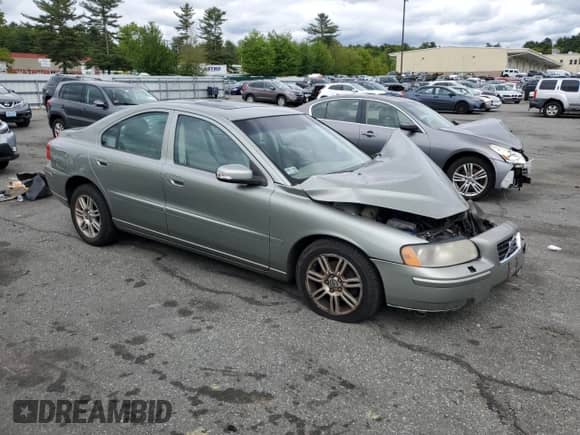 2007 Volvo S60 2.5L Turbo с VIN YV1RH592X72634118, выставлен на аукционе Copart как лот 57280225 с пробегом Не указан миль и Списание • Salvage title. История ставок и продаж доступна на DreamBid. Изображение 4.
