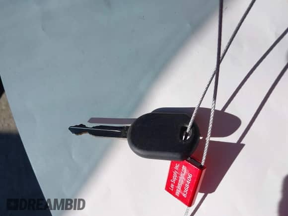 2007 Ford Mustang GT Deluxe z VIN 1ZVFT82H275363767, wystawiony jako IAAI lot #43548811 z przebiegiem 177 449 mil mil oraz . Historia ofert i sprzedaży dostępna na DreamBid. Obrazek 11.