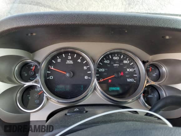 2013 GMC Sierra 1500 SLE z VIN 1GTR2VE76DZ225772, wystawiony jako Copart lot #71264235 z przebiegiem 216 425 mil mil oraz Szkoda całkowita • Salvage title. Historia ofert i sprzedaży dostępna na DreamBid. Obrazek 9.