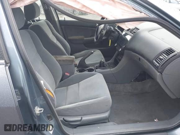 2007 Honda Accord LX с VIN 1HGCM55477A010671, выставлен на аукционе IAAI как лот 41968222 с пробегом 236 887 миль миль и . История ставок и продаж доступна на DreamBid. Изображение 5.