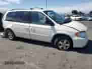 2007 Dodge Grand Caravan SXT with VIN 2D4GP44LX7R303361, listed as a Copart auction lot 65812945 with Not provided miles and Salvage title. Bid and sale history available at DreamBid. Image 4.