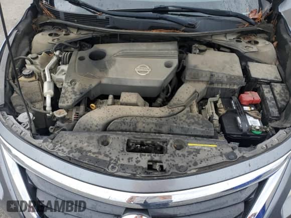 2015 Nissan Altima 2.5 with VIN 1N4AL3AP7FC582331, listed as a Copart auction lot 85704155 with 195,852 mi miles and Salvage title. Bid and sale history available at DreamBid. Image 11.