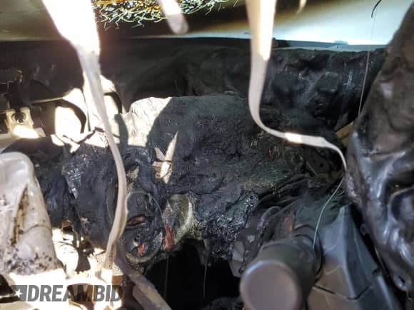 2014 Ram 1500 Sport z VIN 1C6RR7UT1ES175161, wystawiony jako Copart lot #70453055 z przebiegiem Nie podano mil oraz Szkoda całkowita • Salvage title. Historia ofert i sprzedaży dostępna na DreamBid. Obrazek 9.