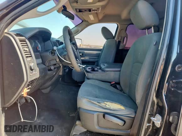 2018 Ram 1500 SLT z VIN 1C6RR6GG0JS126794, wystawiony jako Copart lot #86443685 z przebiegiem 210 215 mil mil oraz Czysty tytuł • Clean title. Historia ofert i sprzedaży dostępna na DreamBid. Obrazek 7.