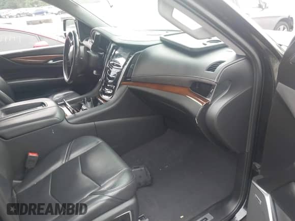 2019 Cadillac Escalade ESV Luxury с VIN 1GYS4HKJ6KR284003, выставлен на аукционе IAAI как лот 42893201 с пробегом 170 270 миль миль и . История ставок и продаж доступна на DreamBid. Изображение 5.