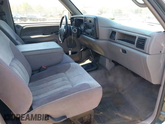 1996 Dodge 1500 with VIN 1B7HF16YXTS705630, listed as a IAAI auction lot 41931449 with 138,959 mi miles and . Bid and sale history available at DreamBid. Image 5.