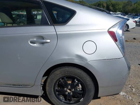 2012 Toyota Prius Four with VIN JTDKN3DU9C1514422, listed as a IAAI auction lot 43371466 with Not provided miles and . Bid and sale history available at DreamBid. Image 17.