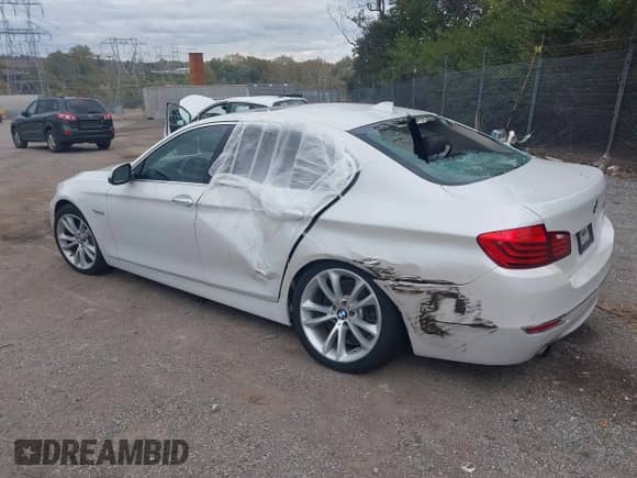 2016 BMW 5 Series 535i with VIN WBA5B1C59GG134789, listed as a IAAI auction lot 43461742 with 52,508 mi miles and . Bid and sale history available at DreamBid. Image 3.