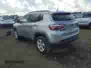 2019 Jeep Compass Latitude с VIN 3C4NJDBB0KT689598, выставлен на аукционе Copart как лот 62370715 с пробегом 80 928 миль миль и Списание • Salvage title. История ставок и продаж доступна на DreamBid. Изображение 2.