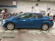 2015 Hyundai Elantra SE z VIN KMHDH4AEXFU445516, wystawiony jako IAAI lot #43398863 z przebiegiem 106 754 mil mil oraz . Historia ofert i sprzedaży dostępna na DreamBid. Obrazek 12.