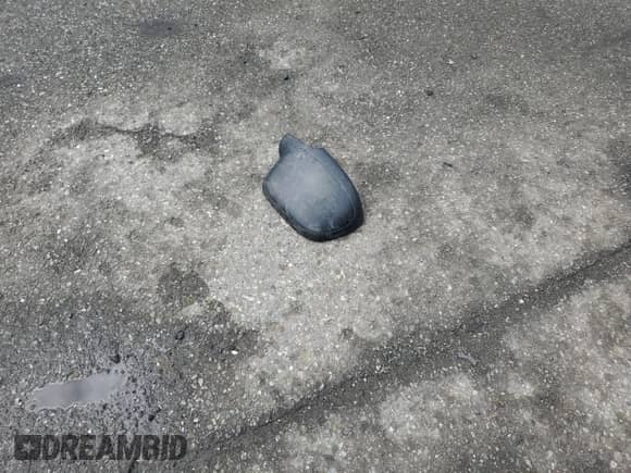 2006 GMC Sierra 1500 SLE1 z VIN 2GTEC13T161240082, wystawiony jako Copart lot #57478945 z przebiegiem 75 820 mil mil oraz Szkoda całkowita • Salvage title. Historia ofert i sprzedaży dostępna na DreamBid. Obrazek 12.