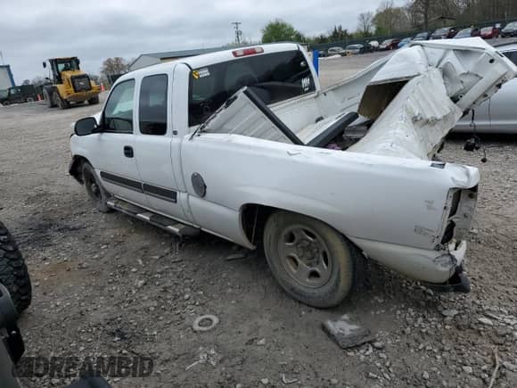 2004 Chevrolet Silverado 1500 с VIN 1GCEC19X94Z307901, выставлен на аукционе Copart как лот 51115355 с пробегом 187 090 миль миль и Списание • Salvage title. История ставок и продаж доступна на DreamBid. Изображение 2.