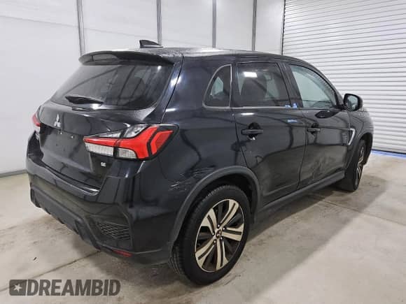 2021 Mitsubishi Outlander ES z VIN JA4ARUAU5MU020160, wystawiony jako Copart lot #85845615 z przebiegiem 83 925 mil mil oraz Czysty tytuł • Clean title. Historia ofert i sprzedaży dostępna na DreamBid. Obrazek 3.