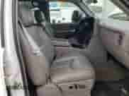 2007 Chevrolet Silverado 3500 DRW LT3 с VIN 1GCJK33D77F153108, выставлен на аукционе Copart как лот 69105584 с пробегом 75 905 миль миль и Списание • Salvage title. История ставок и продаж доступна на DreamBid. Изображение 7.