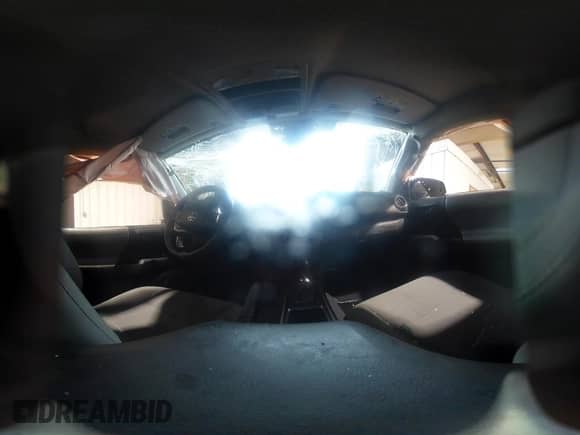 2018 Toyota Tacoma SR5 with VIN 5TFRZ5CN2JX058282, listed as a IAAI auction lot 42633438 with 94,071 mi miles and . Bid and sale history available at DreamBid. Image 18.