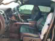 2020 Ram 1500 Rebel z VIN 1C6SRFLT7LN360498, wystawiony jako Copart lot #68648235 z przebiegiem 66 039 mil mil oraz Szkoda całkowita • Salvage title. Historia ofert i sprzedaży dostępna na DreamBid. Obrazek 7.