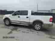 2005 Ford F-150 XLT z VIN 1FTPW14515KD18634, wystawiony jako Copart lot #86272215 z przebiegiem 107 063 mil mil oraz Szkoda całkowita • Salvage title. Historia ofert i sprzedaży dostępna na DreamBid. Obrazek 2.