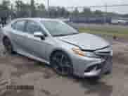 2020 Toyota Camry XSE z VIN 4T1K61AK2LU348775, wystawiony jako IAAI lot #43318321 z przebiegiem 66 564 mil mil oraz . Historia ofert i sprzedaży dostępna na DreamBid. Obrazek 1.