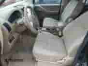 2005 Nissan Frontier SE z VIN 1N6AD07U55C406053, wystawiony jako Copart lot #65770195 z przebiegiem 182 751 mil mil oraz Czysty tytuł • Clean title. Historia ofert i sprzedaży dostępna na DreamBid. Obrazek 7.