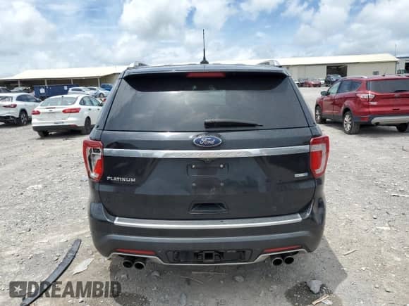 2018 Ford Explorer Platinum с VIN 1FM5K8HT5JGC80743, выставлен на аукционе Copart как лот 61615395 с пробегом 133 684 миль миль и Списание • Salvage title. История ставок и продаж доступна на DreamBid. Изображение 6.