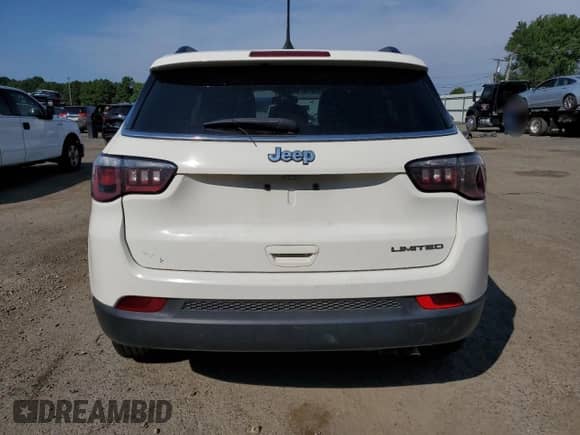 2019 Jeep Compass Limited with VIN 3C4NJCCB7KT662584, listed as a Copart auction lot 68265085 with 75,610 mi miles and Salvage title. Bid and sale history available at DreamBid. Image 6.