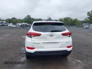 2016 Hyundai Tucson SE with VIN KM8J3CA40GU254241, listed as a IAAI auction lot 43296944 with 88,374 mi miles and . Bid and sale history available at DreamBid. Image 6.
