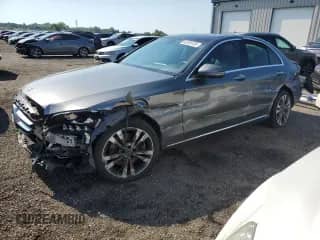 2021 Mercedes-Benz C 300 с VIN W1KWF8EB3MR634914, выставлен на аукционе Copart как лот 62538135 с пробегом 61 614 миль миль и Списание • Salvage title. История ставок и продаж доступна на DreamBid. Изображение 1.