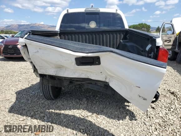 2019 Toyota Tacoma SR5 with VIN 3TMAZ5CN1KM089463, listed as a Copart auction lot 80376175 with 48,137 mi miles and Salvage title. Bid and sale history available at DreamBid. Image 6.