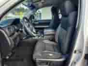 2014 Toyota Tundra SR с VIN 5TFRM5F17EX081909, выставлен на аукционе Copart как лот 87435275 с пробегом 211 474 миль миль и Списание • Salvage title. История ставок и продаж доступна на DreamBid. Изображение 7.