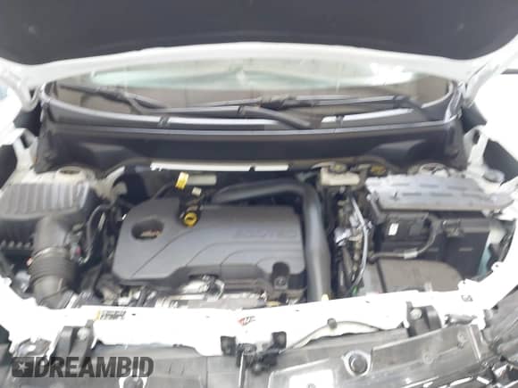 2024 Chevrolet Equinox RS z VIN 3GNAXMEG3RL333328, wystawiony jako IAAI lot #42595106 z przebiegiem 22 639 mil mil oraz . Historia ofert i sprzedaży dostępna na DreamBid. Obrazek 10.