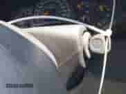 2004 Chevrolet Tahoe Z71 z VIN 1GNEK13Z84R105328, wystawiony jako IAAI lot #42850218 z przebiegiem 255 160 mil mil oraz . Historia ofert i sprzedaży dostępna na DreamBid. Obrazek 11.