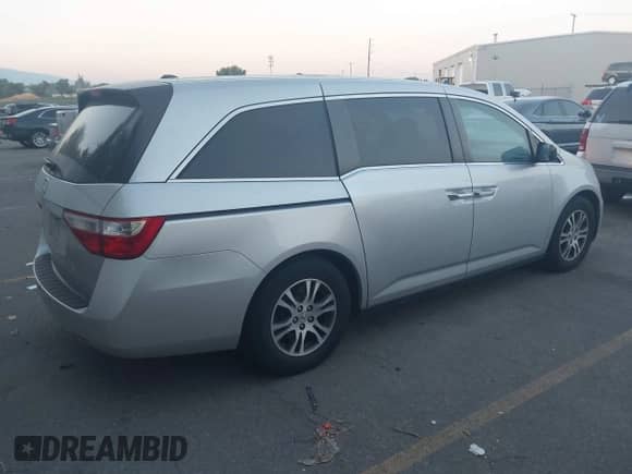 2013 Honda Odyssey EX-L с VIN 5FNRL5H67DB002193, выставлен на аукционе IAAI как лот 42929695 с пробегом 214 058 миль миль и . История ставок и продаж доступна на DreamBid. Изображение 4.