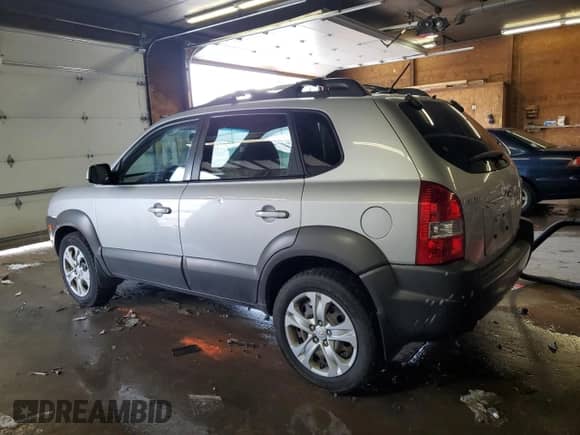 2008 Hyundai Tucson SE с VIN KM8JN72D48U874446, выставлен на аукционе Copart как лот 65293935 с пробегом 220 485 миль миль и Чистый • Clean title. История ставок и продаж доступна на DreamBid. Изображение 2.