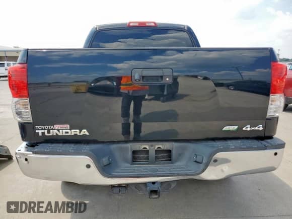 2012 Toyota Tundra Limited z VIN 5TFHW5F12CX266713, wystawiony jako Copart lot #80354775 z przebiegiem 154 198 mil mil oraz Szkoda całkowita • Salvage title. Historia ofert i sprzedaży dostępna na DreamBid. Obrazek 6.