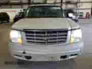 2005 Cadillac Escalade with VIN 1GYEK63N95R244477, listed as a Copart auction lot 60168275 with 207,957 mi miles and Clean title. Bid and sale history available at DreamBid. Image 5.