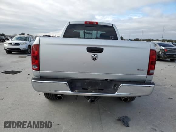 2005 Dodge 1500 ST z VIN 1D7HA18N35J578428, wystawiony jako Copart lot #87618215 z przebiegiem 54 688 mil mil oraz Szkoda całkowita • Salvage title. Historia ofert i sprzedaży dostępna na DreamBid. Obrazek 6.
