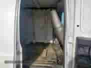 2005 Chevrolet Express Cargo с VIN 1GCGG29V851114768, выставлен на аукционе Copart как лот 61681045 с пробегом 218 087 миль миль и Списание • Salvage title. История ставок и продаж доступна на DreamBid. Изображение 11.