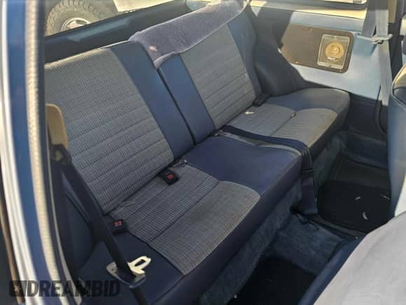 1984 Honda Civic с VIN JHMAH3321ES036981, выставлен на аукционе Copart как лот 47146445 с пробегом 122 778 миль миль и Чистый • Clean title. История ставок и продаж доступна на DreamBid. Изображение 6.