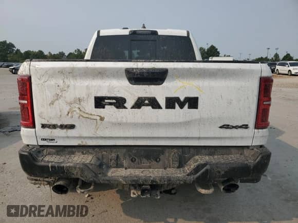 2025 Ram 1500 RHO z VIN 1C6SRFUP7SN573287, wystawiony jako Copart lot #71635885 z przebiegiem 9 502 mil mil oraz Szkoda całkowita • Salvage title. Historia ofert i sprzedaży dostępna na DreamBid. Obrazek 6.