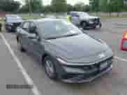 2024 Hyundai Elantra SE с VIN KMHLL4DG7RU844945, выставлен на аукционе IAAI как лот 42993033 с пробегом 12 342 миль миль и . История ставок и продаж доступна на DreamBid. Изображение 1.