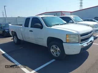 2009 Chevrolet Silverado 1500 LT z VIN 1GCEC29009Z279082, wystawiony jako IAAI lot #43209536 z przebiegiem 274 147 mil mil oraz . Historia ofert i sprzedaży dostępna na DreamBid. Obrazek 1.