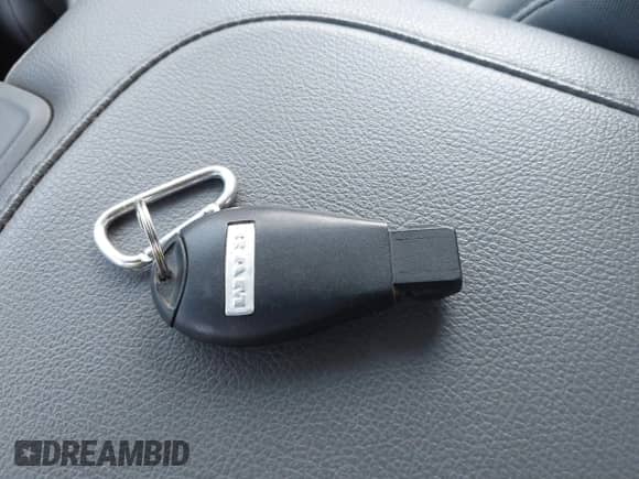 2019 Ram 1500 Tradesman with VIN 1C6RR7KG3KS504265, listed as a IAAI auction lot 43184724 with 97,887 mi miles and . Bid and sale history available at DreamBid. Image 11.