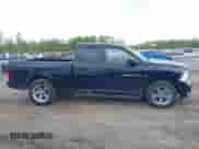 2012 Ram 1500 Express z VIN 1C6RD7FT0CS345213, wystawiony jako IAAI lot #42149548 z przebiegiem 155 464 mil mil oraz . Historia ofert i sprzedaży dostępna na DreamBid. Obrazek 13.