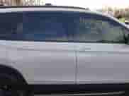 2021 Honda Pilot Black Edition z VIN 5FNYF6H71MB030752, wystawiony jako IAAI lot #41898089 z przebiegiem 87 840 mil mil oraz . Historia ofert i sprzedaży dostępna na DreamBid. Obrazek 13.